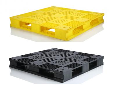 PLASTIC PALLET